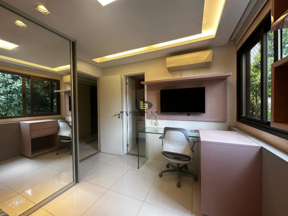 Imagem Apartamento com 4 Quartos à Venda, 190 m² em Jaqueira - Recife