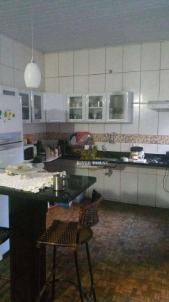 Imagem Casa com 4 Quartos à Venda, 240 m² em Cpa I - Cuiabá