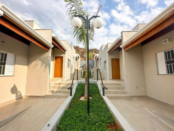 Imagem Casa com 2 Quartos à Venda, 50 m² em Jardim São Miguel - Bragança Paulista Imagem Casa com 2 Quartos à Venda, 50 m² em Jardim São Miguel - Bragança Paulista