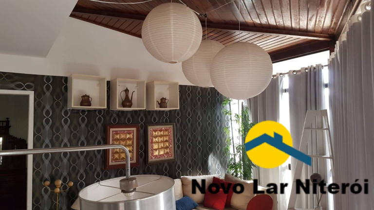 Foto do imóvel Cobertura com 3 Quartos à Venda, 250 m² em Ingá - Niterói