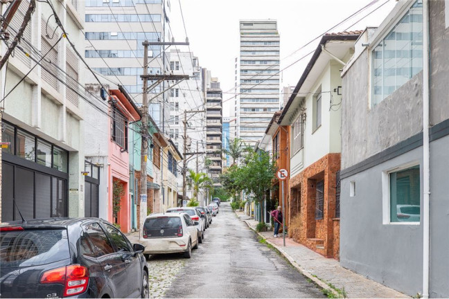 Imagem Casa com 3 Quartos à Venda, 150 m² em Jardim Paulista - São Paulo Imagem Casa com 3 Quartos à Venda, 150 m² em Jardim Paulista - São Paulo