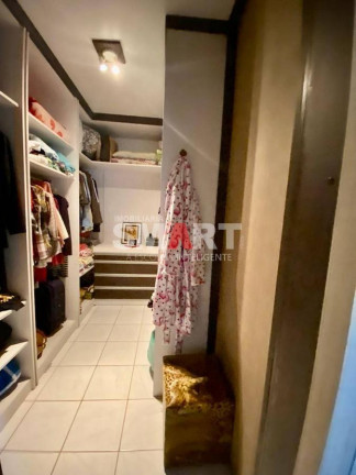 Imagem Casa com 4 Quartos à Venda, 248 m² em Czerniewicz - Jaraguá Do Sul Imagem Casa com 4 Quartos à Venda, 248 m² em Czerniewicz - Jaraguá Do Sul