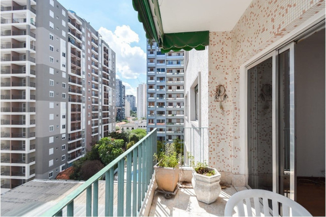 Imóvel com 3 Quartos à Venda, 110 m² em Pinheiros - São Paulo