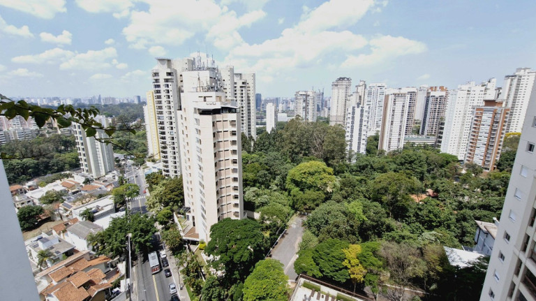 Imagem Apartamento com 3 Quartos à Venda, 130 m² em Paraíso Do Morumbi - São Paulo