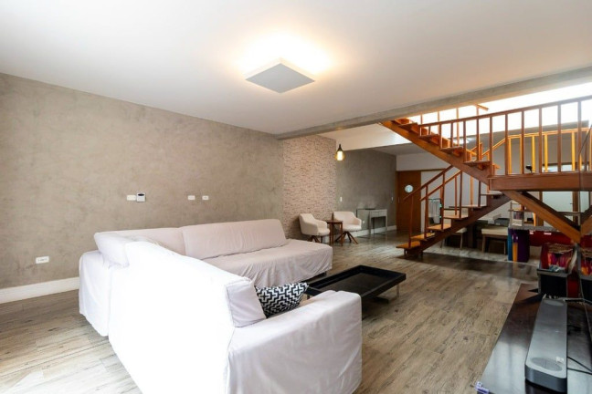 Casa com 3 Quartos à Venda, 243 m² em Vila Mariana - São Paulo
