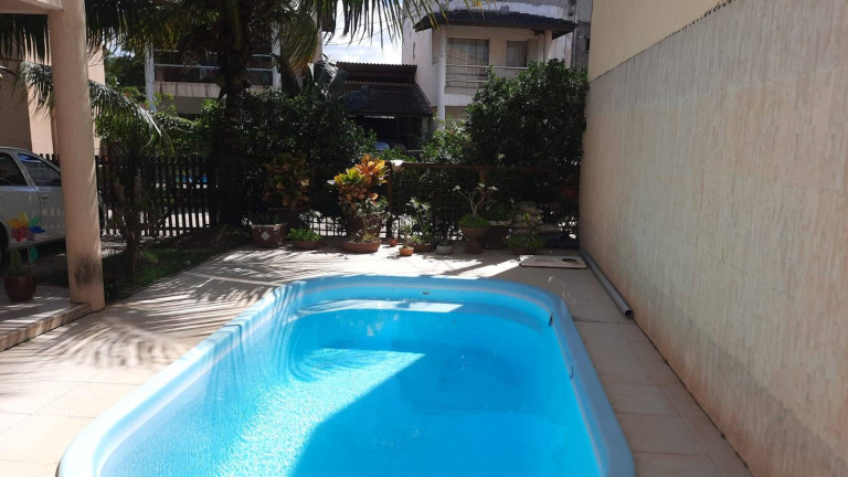 Imagem Casa de Condomínio com 4 Quartos à Venda, 190 m² em Alphaville (abrantes) - Camaçari