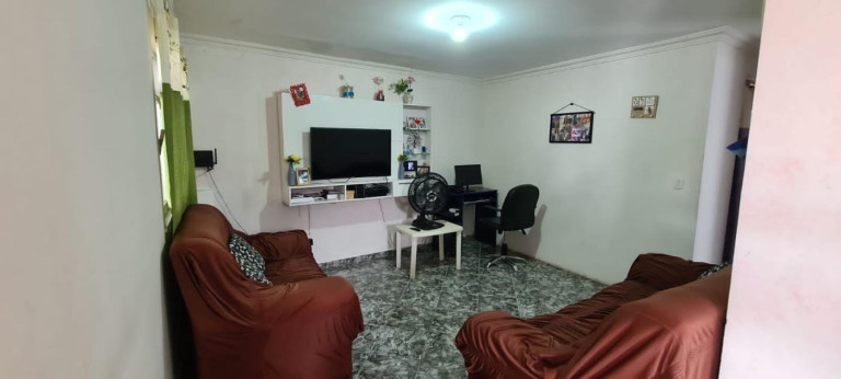Imagem Casa com 4 Quartos à Venda, 229 m² em Campo Grande - Rio De Janeiro