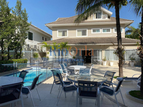 Imagem Casa com 5 Quartos à Venda, 550 m² em Barra Da Tijuca - Rio De Janeiro Imagem Casa com 5 Quartos à Venda, 550 m² em Barra Da Tijuca - Rio De Janeiro
