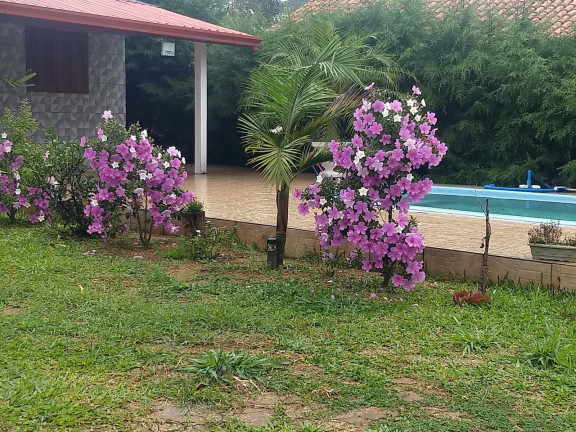 Imagem Casa com 2 Quartos à Venda, 900 m² em águas Claras - Viamão