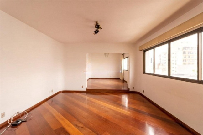 Apartamento com 4 Quartos à Venda, 350 m² em Jardim Paulista - São Paulo