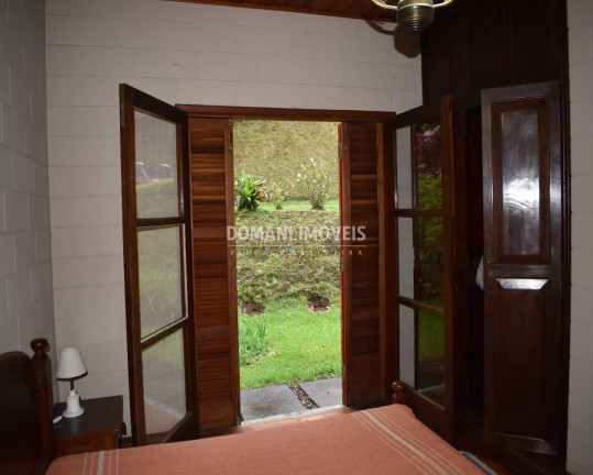 Imagem Casa com 4 Quartos à Venda, 185 m² em Região Do Vale Encantado - Campos Do Jordão Imagem Casa com 4 Quartos à Venda, 185 m² em Região Do Vale Encantado - Campos Do Jordão