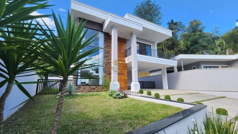Imagem Casa com 4 Quartos à Venda, 260 m² em Parque Do Imbui - Teresópolis Imagem Casa com 4 Quartos à Venda, 260 m² em Parque Do Imbui - Teresópolis