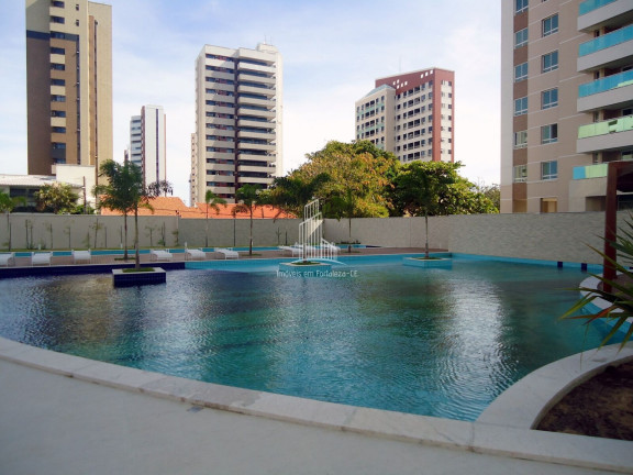 Imagem Apartamento com 3 Quartos à Venda, 190 m² em Guararapes - Fortaleza