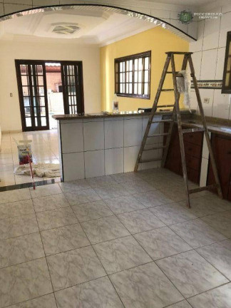 Imagem Sobrado com 4 Quartos à Venda, 252 m² em Canto Do Forte - Praia Grande Imagem Sobrado com 4 Quartos à Venda, 252 m² em Canto Do Forte - Praia Grande
