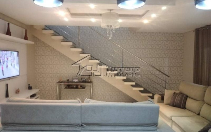 Imagem Casa com 3 Quartos à Venda, 252 m² em Bosque Dos Eucaliptos - São José Dos Campos