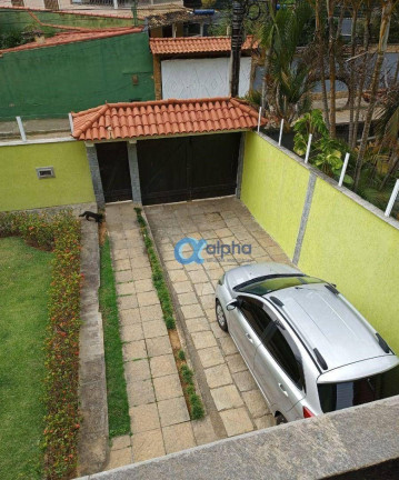 Imagem Casa com 4 Quartos à Venda ou Locação, 232 m² em Corrêas - Petrópolis Imagem Casa com 4 Quartos à Venda ou Locação, 232 m² em Corrêas - Petrópolis