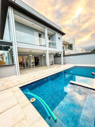 Imagem Sobrado com 4 Quartos à Venda, 340 m² em Massaguaçu - Caraguatatuba