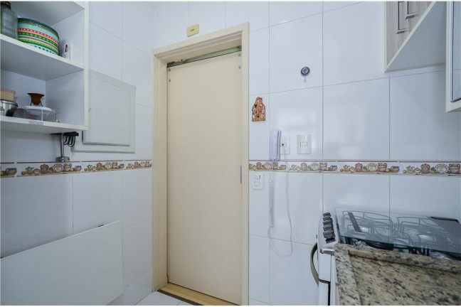 Imagem Imóvel com 2 Quartos à Venda,  em Jardim Das Acácias - São Paulo