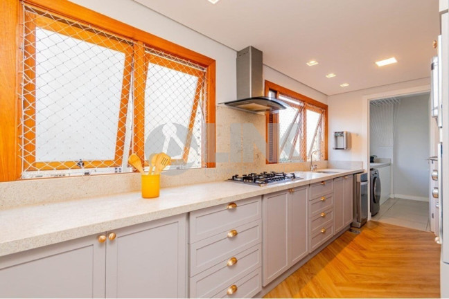 Imagem Apartamento com 3 Quartos à Venda, 120 m² em Menino Deus - Porto Alegre