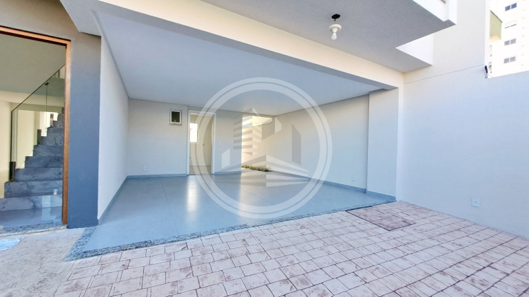 Imagem Casa com 3 Quartos à Venda, 154 m² em São João - Itajaí Imagem Casa com 3 Quartos à Venda, 154 m² em São João - Itajaí