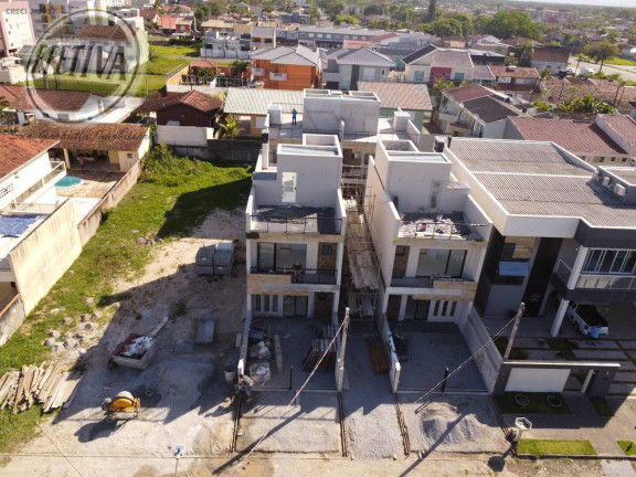 Imagem Sobrado com 3 Quartos à Venda, 260 m² em Gaivotas - Matinhos Imagem Sobrado com 3 Quartos à Venda, 260 m² em Gaivotas - Matinhos