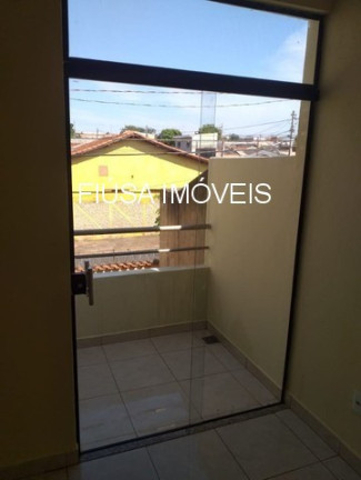 Imagem Sobrado com 5 Quartos à Venda,  em Vila Albertina - Ribeirão Preto