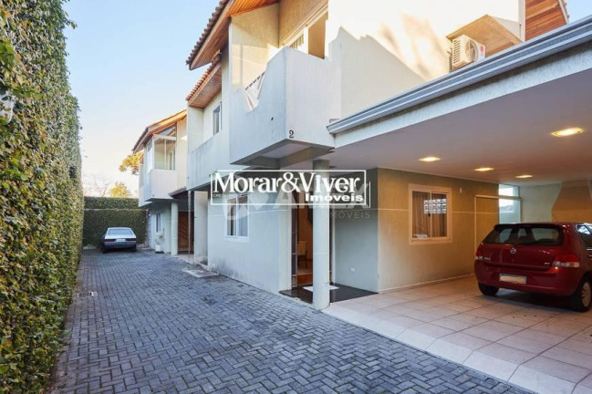 Casa com 3 Quartos à Venda, 170 m² em Lindóia - Curitiba