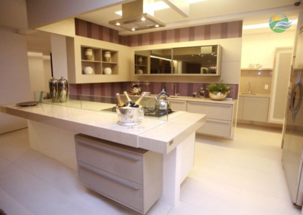 Imagem Apartamento com 4 Quartos à Venda, 325 m² Imagem Apartamento com 4 Quartos à Venda, 325 m²