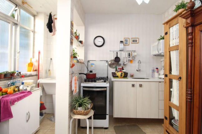 Imagem Apartamento com 2 Quartos à Venda, 61 m² em Santa Cecília - Porto Alegre Imagem Apartamento com 2 Quartos à Venda, 61 m² em Santa Cecília - Porto Alegre