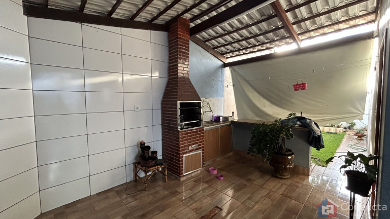 Imagem Casa com 3 Quartos à Venda,  em Jardim Vitória - Patos De Minas