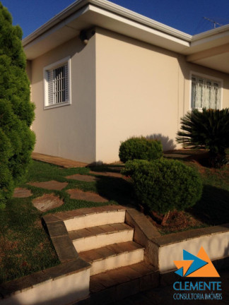Imagem Casa com 6 Quartos à Venda, 300 m² em Centro - Lagoa Santa Imagem Casa com 6 Quartos à Venda, 300 m² em Centro - Lagoa Santa