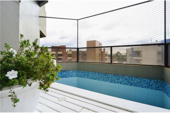 Imagem Imóvel com 3 Quartos à Venda, em Vila Andrade - São Paulo Imagem Imóvel com 3 Quartos à Venda, em Vila Andrade - São Paulo
