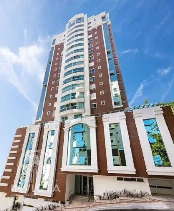 Imagem Cobertura com 3 Quartos à Venda, 268 m² em Pioneiros - Balneário Camboriú Imagem Cobertura com 3 Quartos à Venda, 268 m² em Pioneiros - Balneário Camboriú