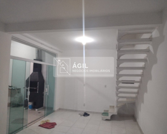 Imagem Sobrado com 2 Quartos à Venda, 140 m² em Jardim Santa Júlia - São José Dos Campos Imagem Sobrado com 2 Quartos à Venda, 140 m² em Jardim Santa Júlia - São José Dos Campos