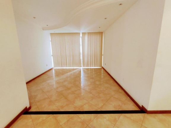 Imagem Cobertura com 4 Quartos à Venda, 389 m² em Centro - Joinville