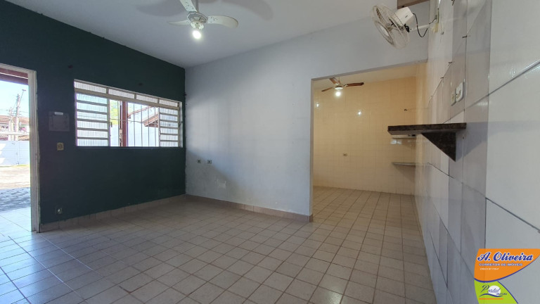 Imagem Casa com 1 Quarto à Venda, 54 m² em Perequê Açu - Ubatuba Imagem Casa com 1 Quarto à Venda, 54 m² em Perequê Açu - Ubatuba