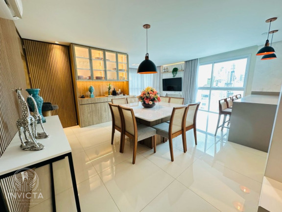 Imagem Apartamento com 3 Quartos à Venda, 126 m² em Centro - Balneário Camboriú Imagem Apartamento com 3 Quartos à Venda, 126 m² em Centro - Balneário Camboriú