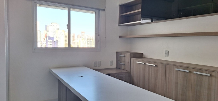 Imagem Imóvel com 4 Quartos à Venda, em Vila Suzana - São Paulo Imagem Imóvel com 4 Quartos à Venda, em Vila Suzana - São Paulo