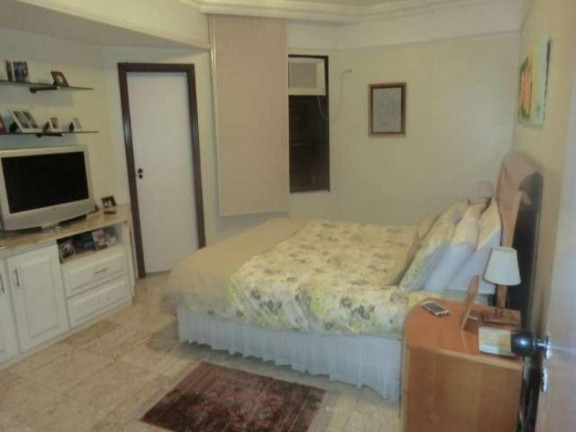 Imagem Apartamento com 4 Quartos à Venda, 196 m² em Pituba - Salvador Imagem Apartamento com 4 Quartos à Venda, 196 m² em Pituba - Salvador