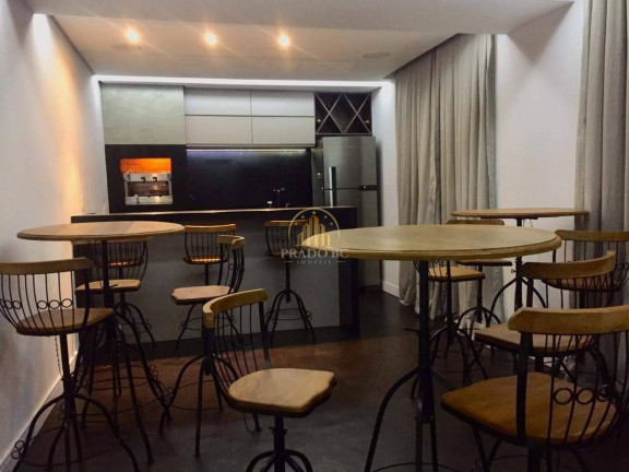 Imagem Sobrado com 3 Quartos à Venda, 210 m² em Centro - Balneário Camboriú Imagem Sobrado com 3 Quartos à Venda, 210 m² em Centro - Balneário Camboriú