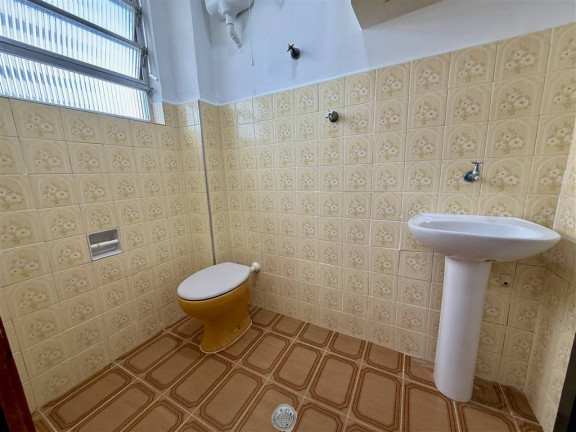 Imagem Kitnet à Venda, 25 m² em Boqueirao - Praia Grande Imagem Kitnet à Venda, 25 m² em Boqueirao - Praia Grande
