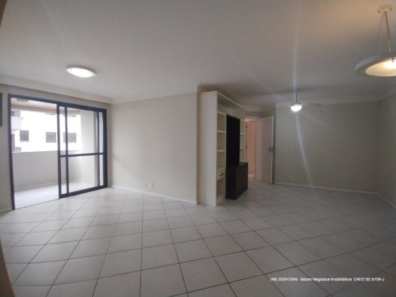 Imagem Apartamento com 3 Quartos à Venda, 151 m² em Centro - Florianópolis Imagem Apartamento com 3 Quartos à Venda, 151 m² em Centro - Florianópolis