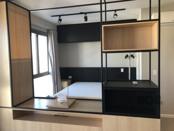 Imagem Apartamento com 1 Quarto à Venda ou Locação, 66 m² em Centro Histórico - Porto Alegre Imagem Apartamento com 1 Quarto à Venda ou Locação, 66 m² em Centro Histórico - Porto Alegre