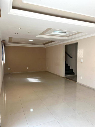 Imagem Casa com 4 Quartos à Venda, em Bauru Imagem Casa com 4 Quartos à Venda, em Bauru