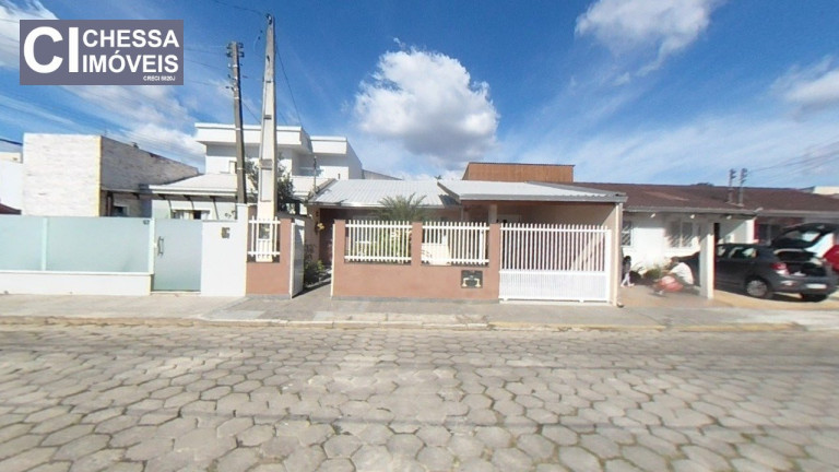 Imagem Casa com 2 Quartos à Venda, 292 m² em São Judas - Itajaí Imagem Casa com 2 Quartos à Venda, 292 m² em São Judas - Itajaí