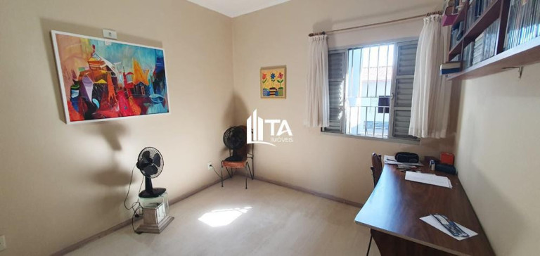 Imagem Casa com 4 Quartos à Venda, 220 m² em Jardim Aurélia - Campinas Imagem Casa com 4 Quartos à Venda, 220 m² em Jardim Aurélia - Campinas