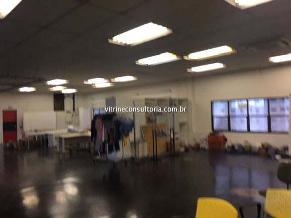 Imóvel Comercial à Venda, 2.021 m² em Chácara Klabin - São Paulo