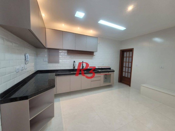 Imagem Casa com 3 Quartos à Venda, 278 m² em Gonzaga - Santos Imagem Casa com 3 Quartos à Venda, 278 m² em Gonzaga - Santos