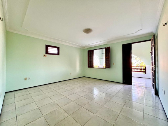 Imagem Casa com 4 Quartos à Venda, 180 m² em Sapiranga - Fortaleza Imagem Casa com 4 Quartos à Venda, 180 m² em Sapiranga - Fortaleza