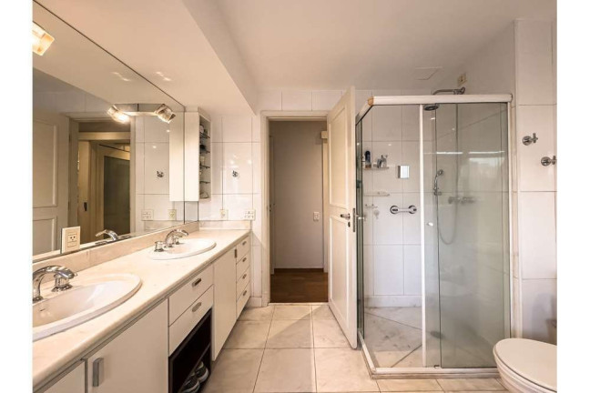 Imagem Apartamento com 5 Quartos à Venda, 369 m² em Moema - São Paulo